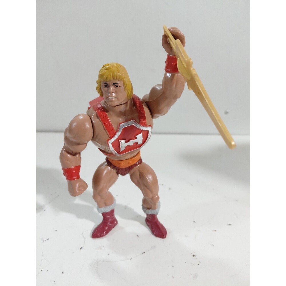 Mattel Masters of the Universe MOTU Thunder Punch He-Man Action Figure w/Sword